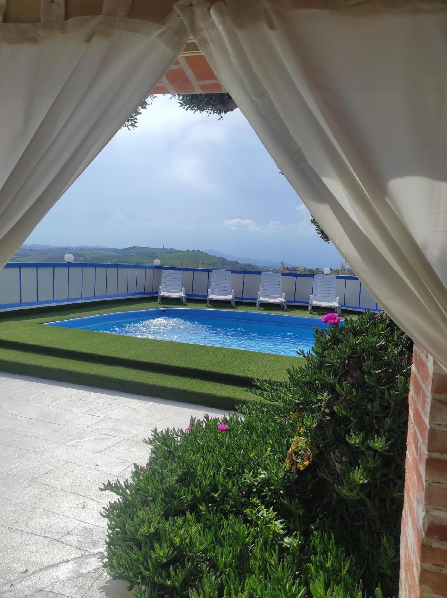 B&B Gli Amici Del Tubarello Roseto Degli Abruzzi Extérieur photo